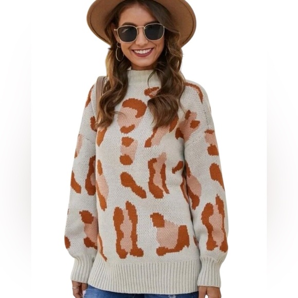 Leopard High Neck Sweater - Picture 1 of 8